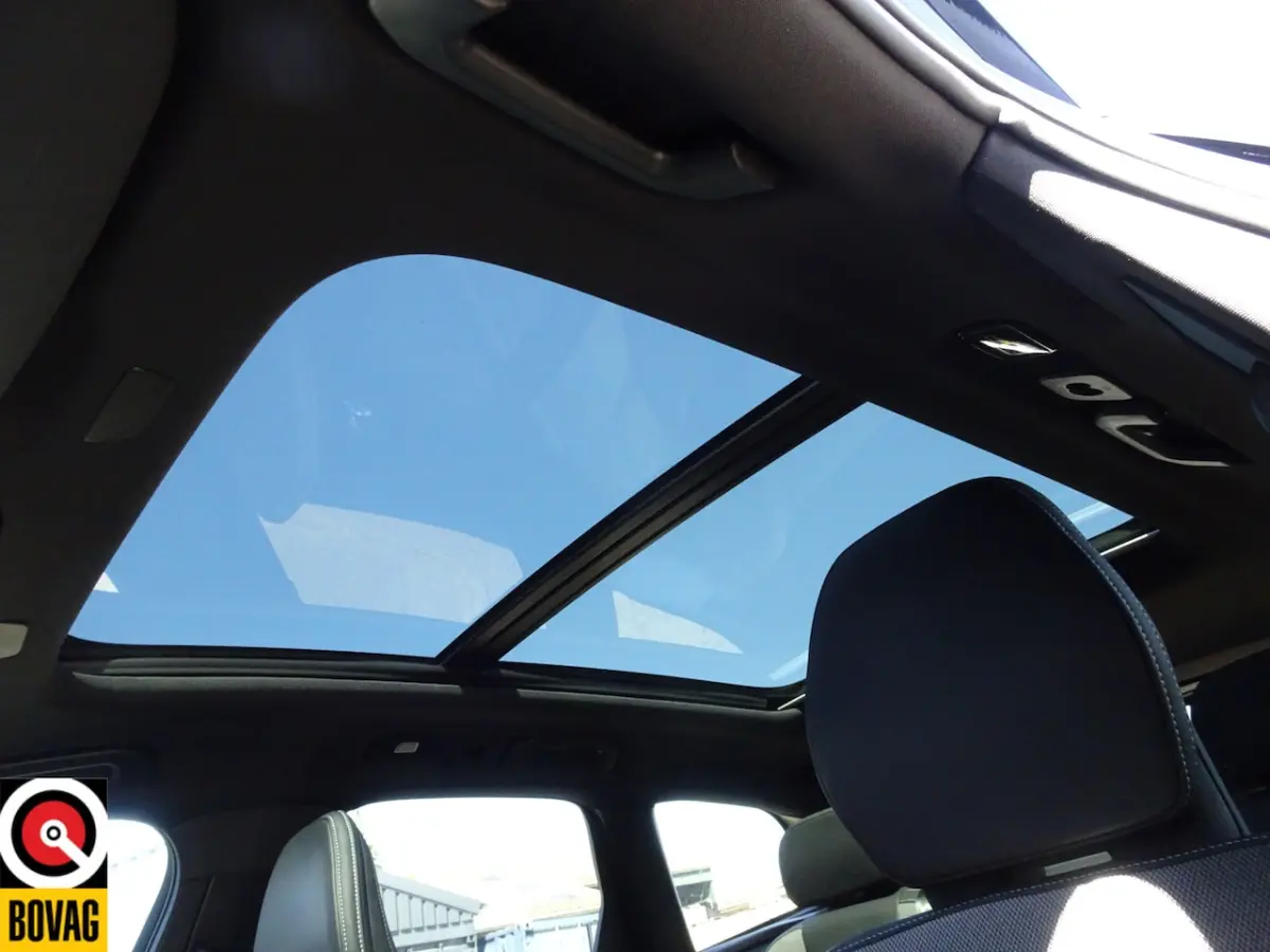 2.0 T6 Plug-in hybrid AWD Plus Black Edition
