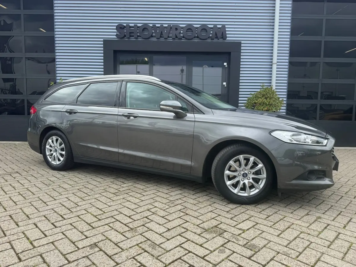 1.5 Titanium Lease Edition NAVI|APPLE CARPLAY|TREKHAAK|CAMERA|PDC|STOELVERWARMING