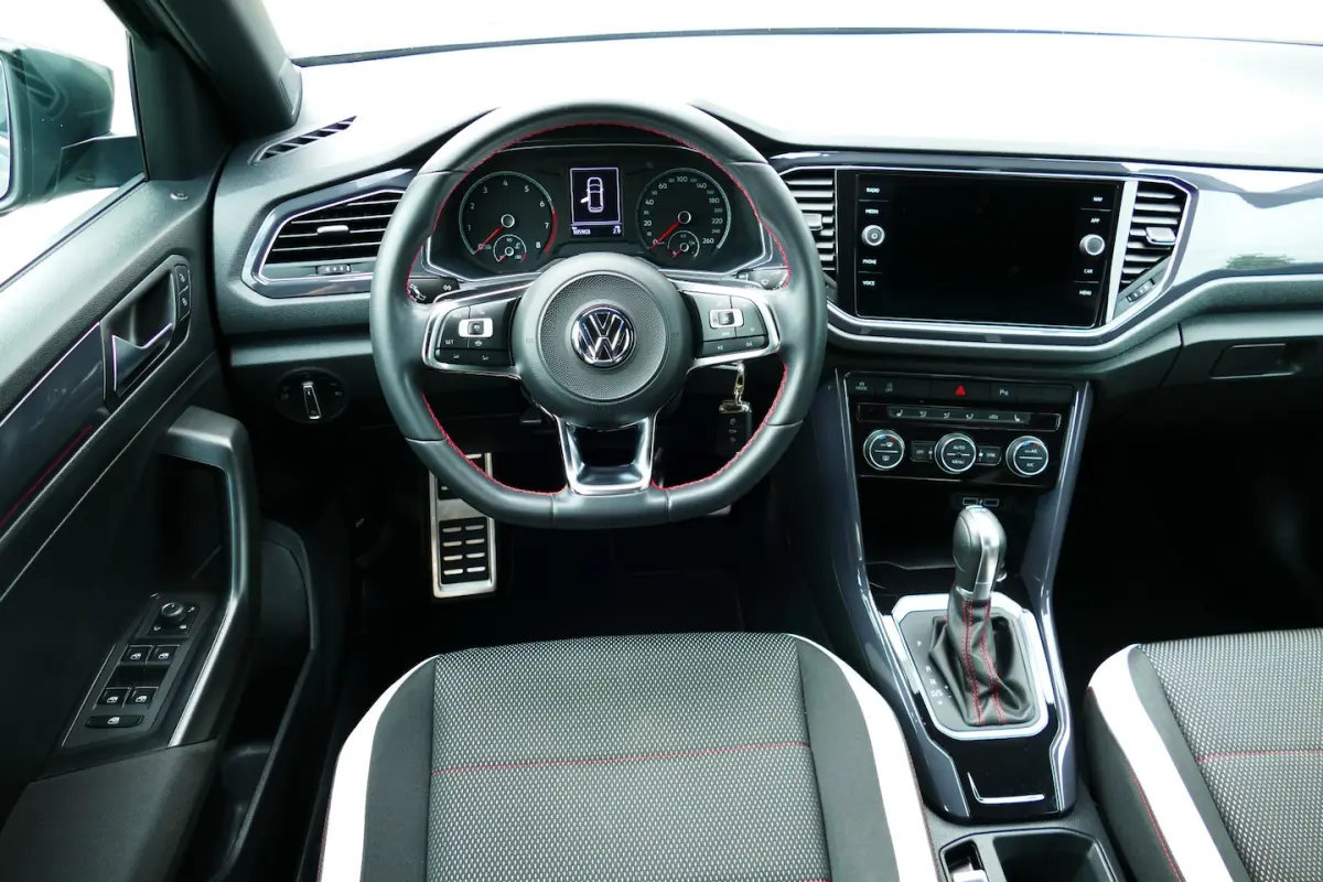 1.5 150pk TSI Sport. Adap Cruise, Camera, Navi, Full Led, StoelVerw, 17"LMV