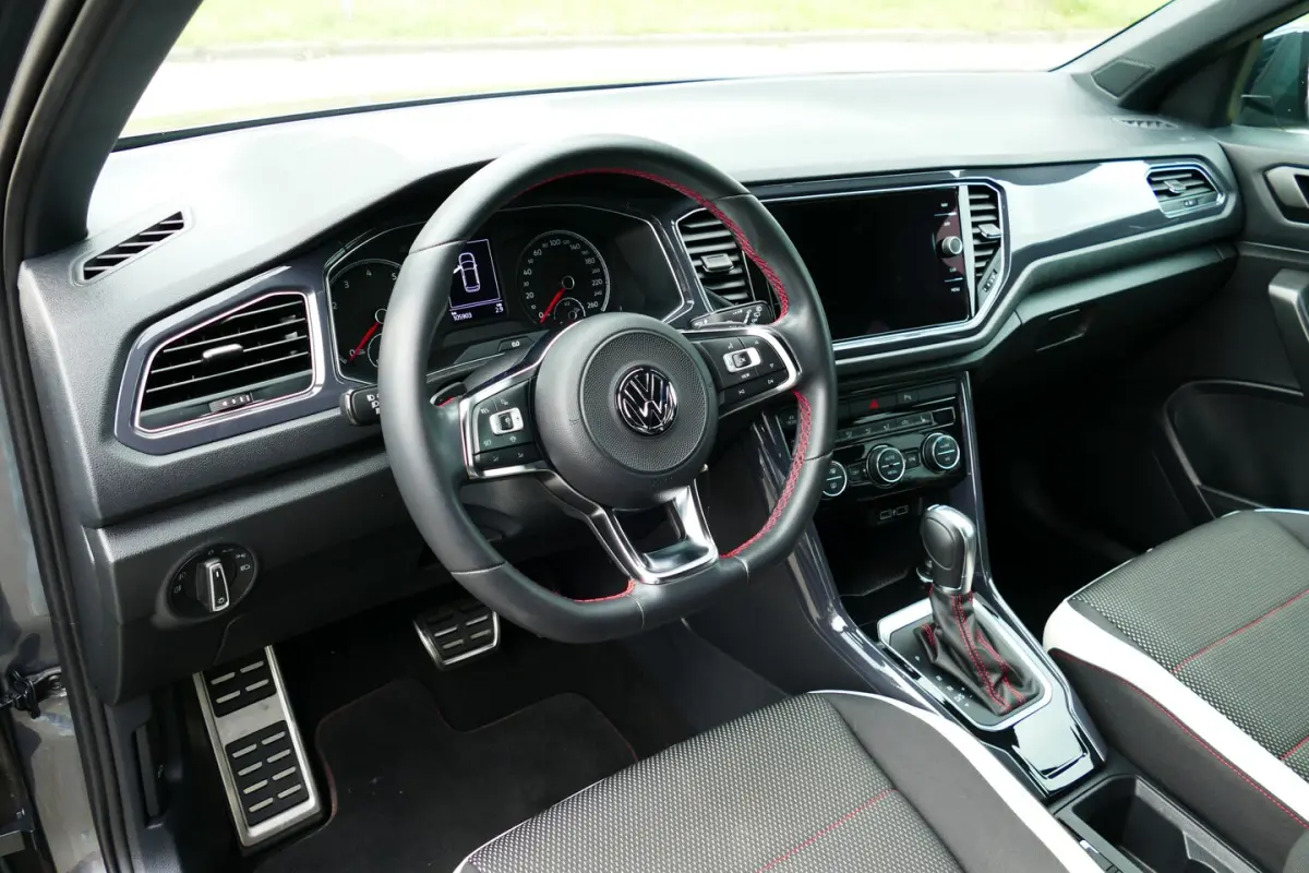 1.5 150pk TSI Sport. Adap Cruise, Camera, Navi, Full Led, StoelVerw, 17"LMV