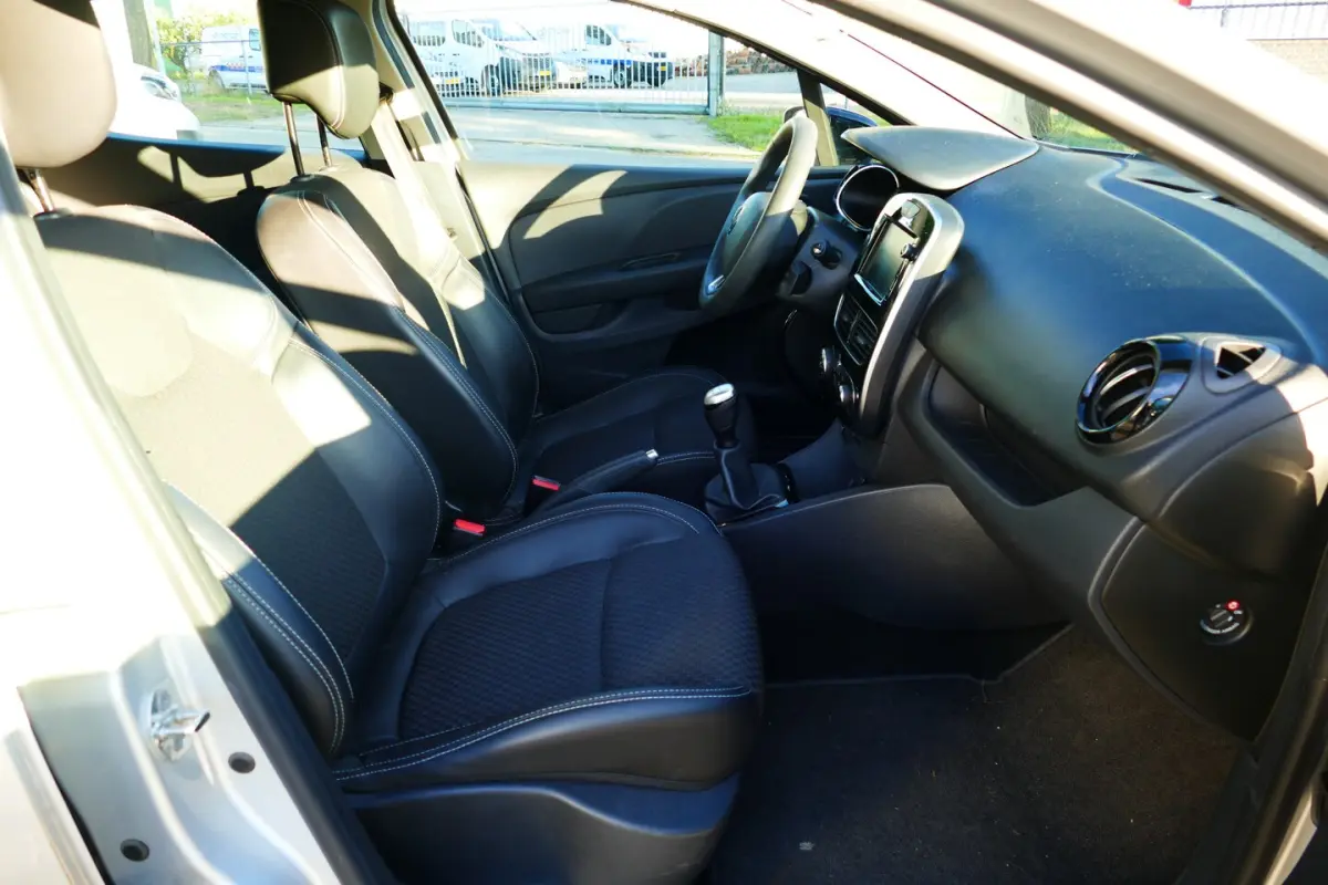 0.9 TCe Intens Bj2019. Led Koplampen, Navi, Camera, Clima, Cruise, 16"LM Velgen