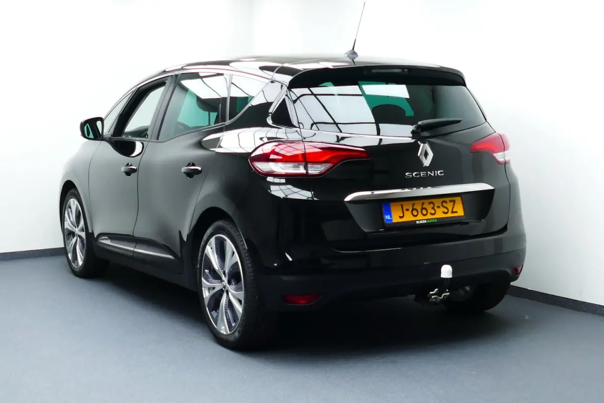 1.3 TCe Intens Bj2020. Camera, Navi, Half Leer, 20"LMV, PDC V+A, Haak 1800kg