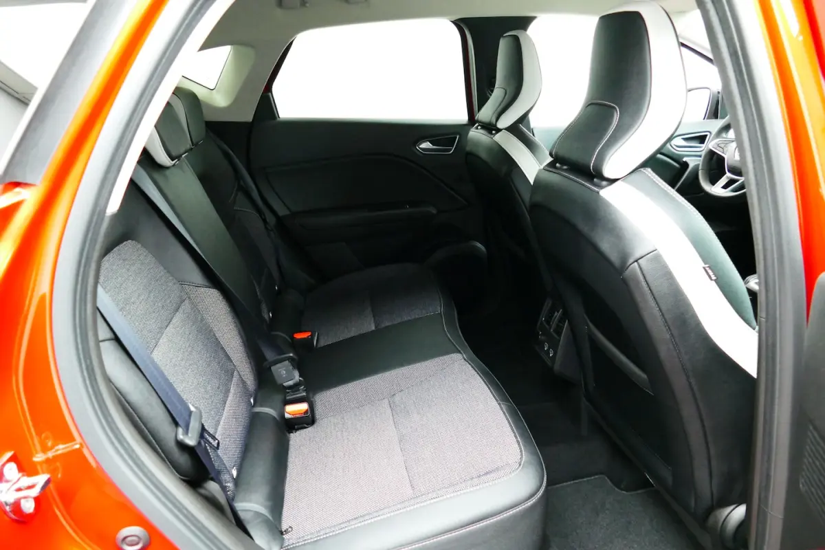 1.3 TCe 130 Intens. Camera, Navi, Led Koplampen, Clima, Cruise, Haak 1500kg
