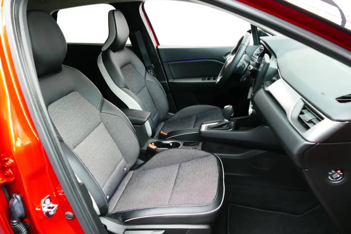 1.3 TCe 130 Intens. Camera, Navi, Led Koplampen, Clima, Cruise, Haak 1500kg