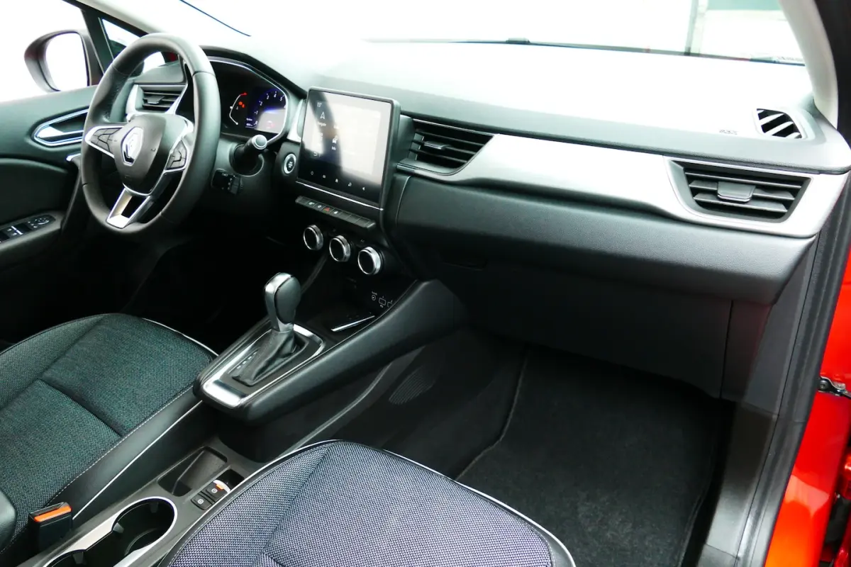 1.3 TCe 130 Intens. Camera, Navi, Led Koplampen, Clima, Cruise, Haak 1500kg