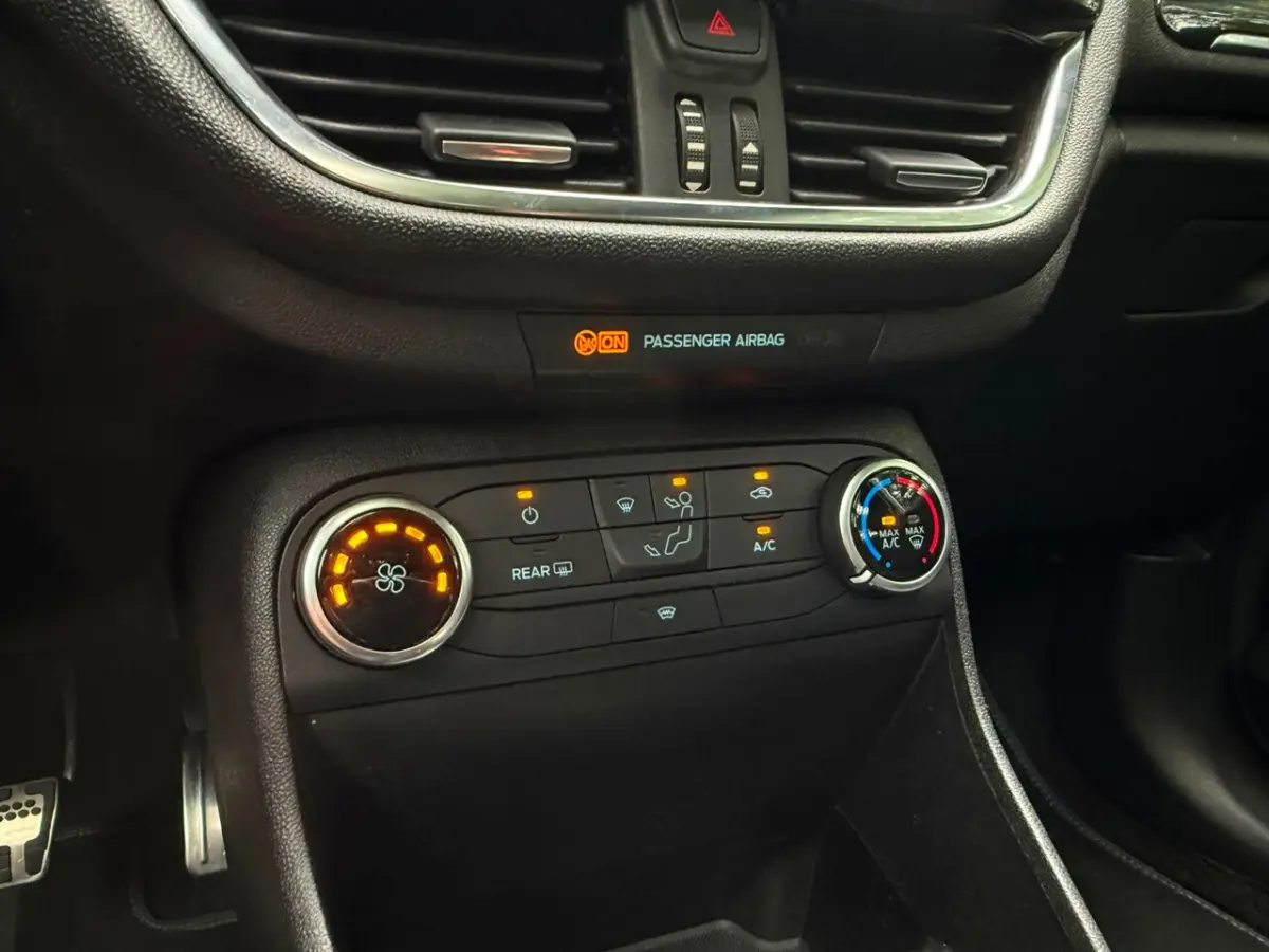 1.5 EcoBoost ST-3 Performance 200 Pk Pano/Recaro/Full Led/Cruise Control/Climate Control/C