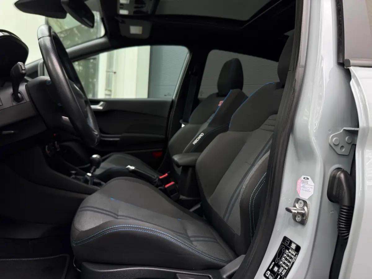 1.5 EcoBoost ST-3 Performance 200 Pk Pano/Launch Control/Recaro/Full Led/B&O/Sperdif/Camer