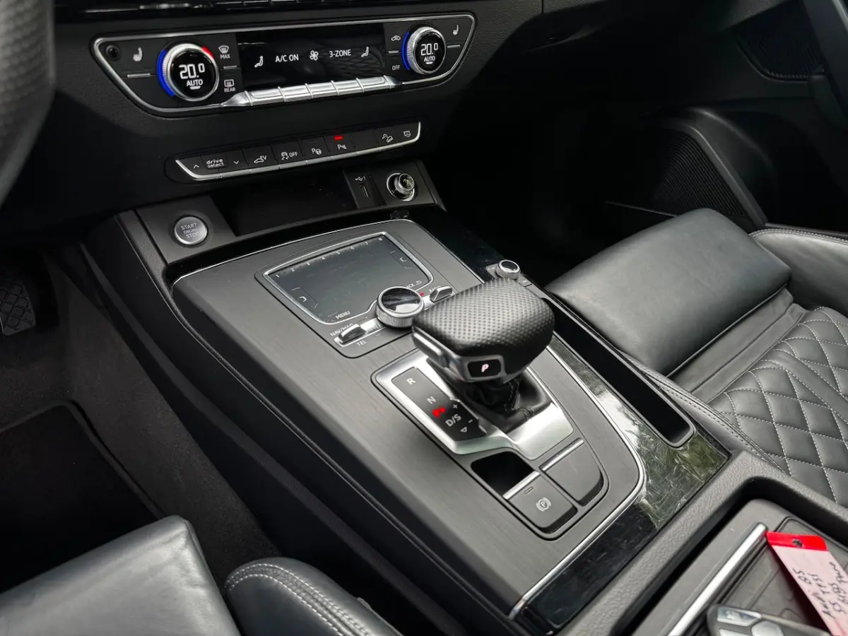 55 TFSI e Quattro Competition S-Line 368 Pk BTW Pano/ACC/RS Stoelen/21 Inch/LED/Matrix/Cli