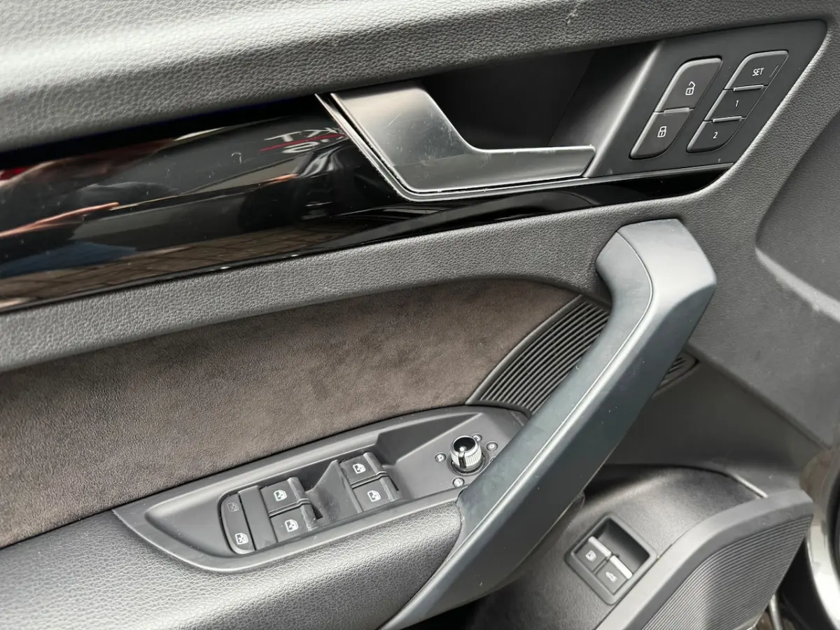 55 TFSI e Quattro Competition S-Line 368 Pk BTW Pano/ACC/RS Stoelen/21 Inch/LED/Matrix/Cli