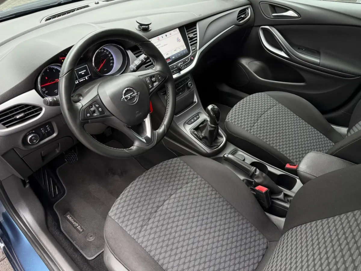 1.0 Edition 105 Pk NAP Climate/LED/Bluetooth/Navi/Elekt Ramen/Elekt Spiegels/PDC/16 Inch/5