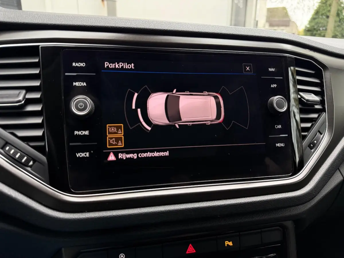 1.0 TSI Style 116 Pk Panoramadak/Airco/ACC/Navigatie/PDC/Bluetooth/16 Inch/Elekt Ramen/Ele