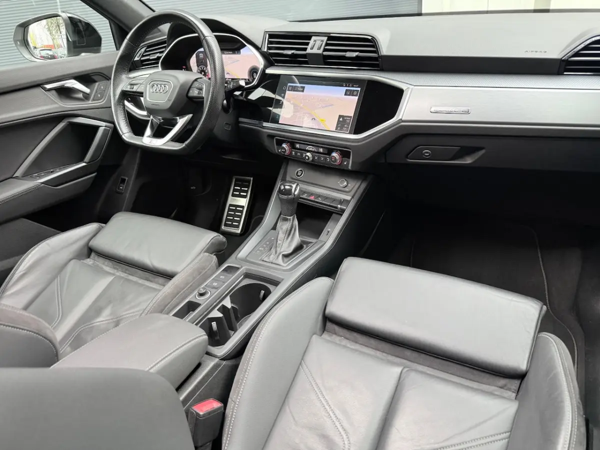 35 TFSI 3x S-Line Pano/Virtual/Leder/Cruise/Matrix/LED/19 Inch/Climate/Stoelverwarming/Lan