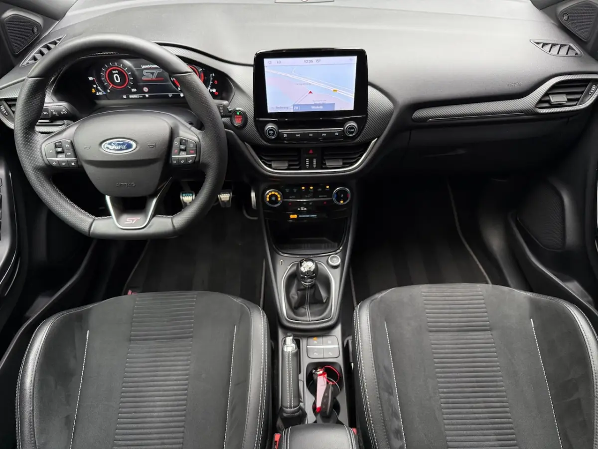 1.5 EcoBoost ST X Performance Pack 200 Pk Panoramadak/Recaro/B&O/Cruise/Climate/Virtual/19