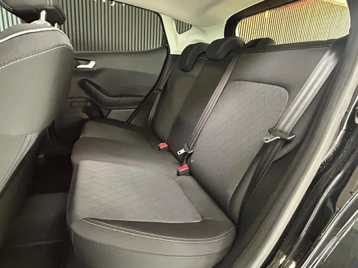 1.0 EcoBoost Active First Edition Stoelverwarming|PDC|17" LM VELGEN|APPLE CARPLAY|CRUISECO