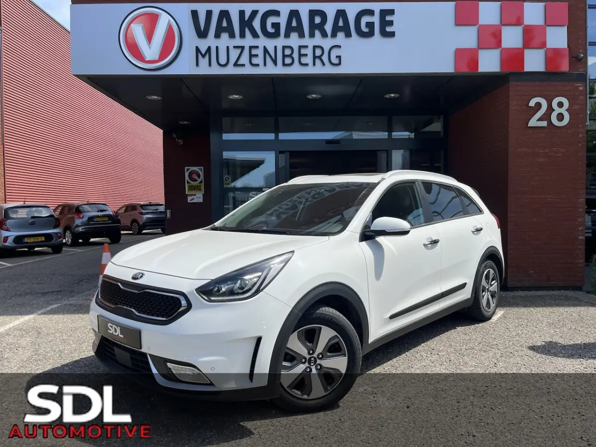 1.6 GDi Hybrid ExecutiveLine // SCHUIF-KANTELDAK // LEDER // ELEK.STOEL+GEHEUGEN // DODEHO