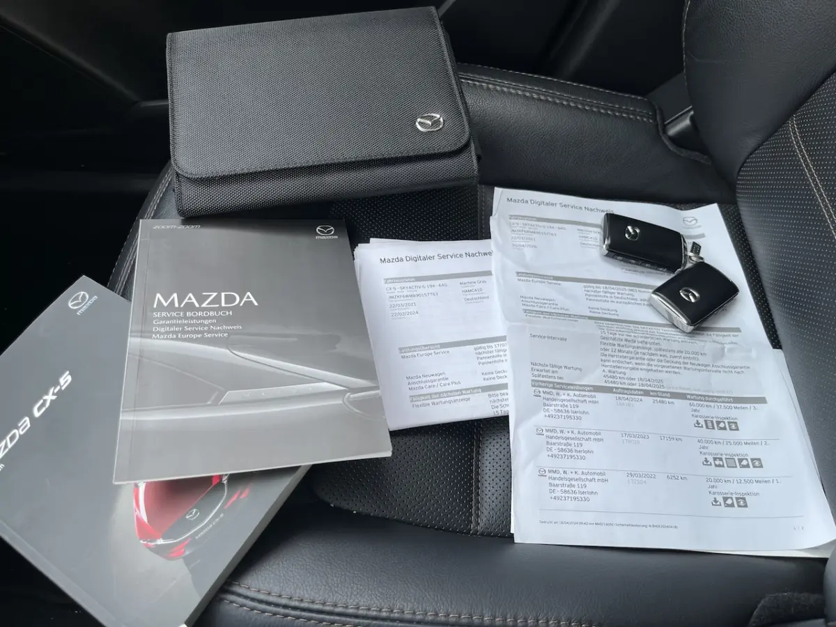 2.5 SkyActiv-G 194 Luxury // AFN. TREKHAAK // ELEK.STOELEN+GEHEUGEN // ELEK. KLEP // 360 C