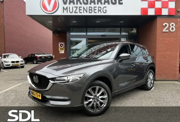 2.5 SkyActiv-G 194 Luxury // AFN. TREKHAAK // ELEK.STOELEN+GEHEUGEN // ELEK. KLEP // 360 C