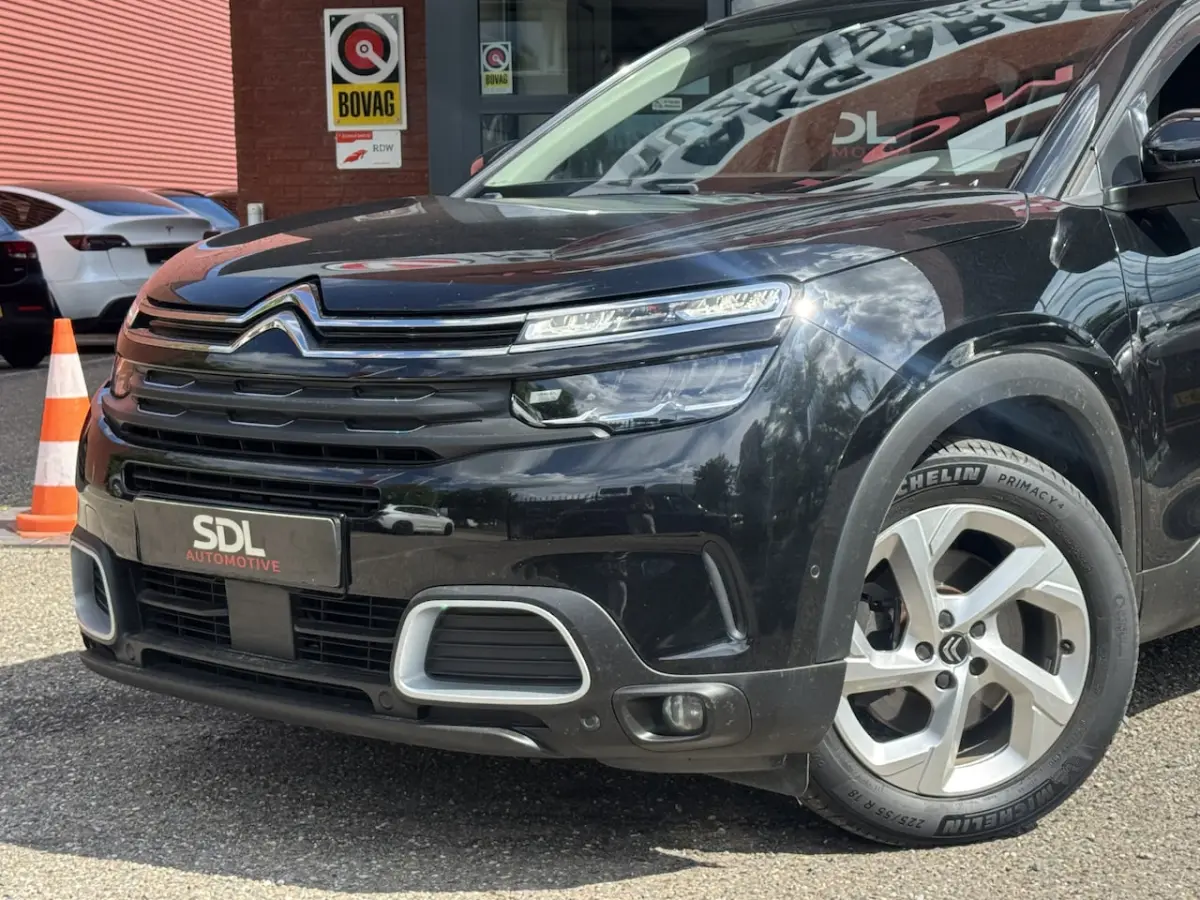 1.6 Plug-in Hybrid Feel // NAVI // CRUISE // CAMERA // CLIMA // APPLE CARPLAY - ANDROID AU