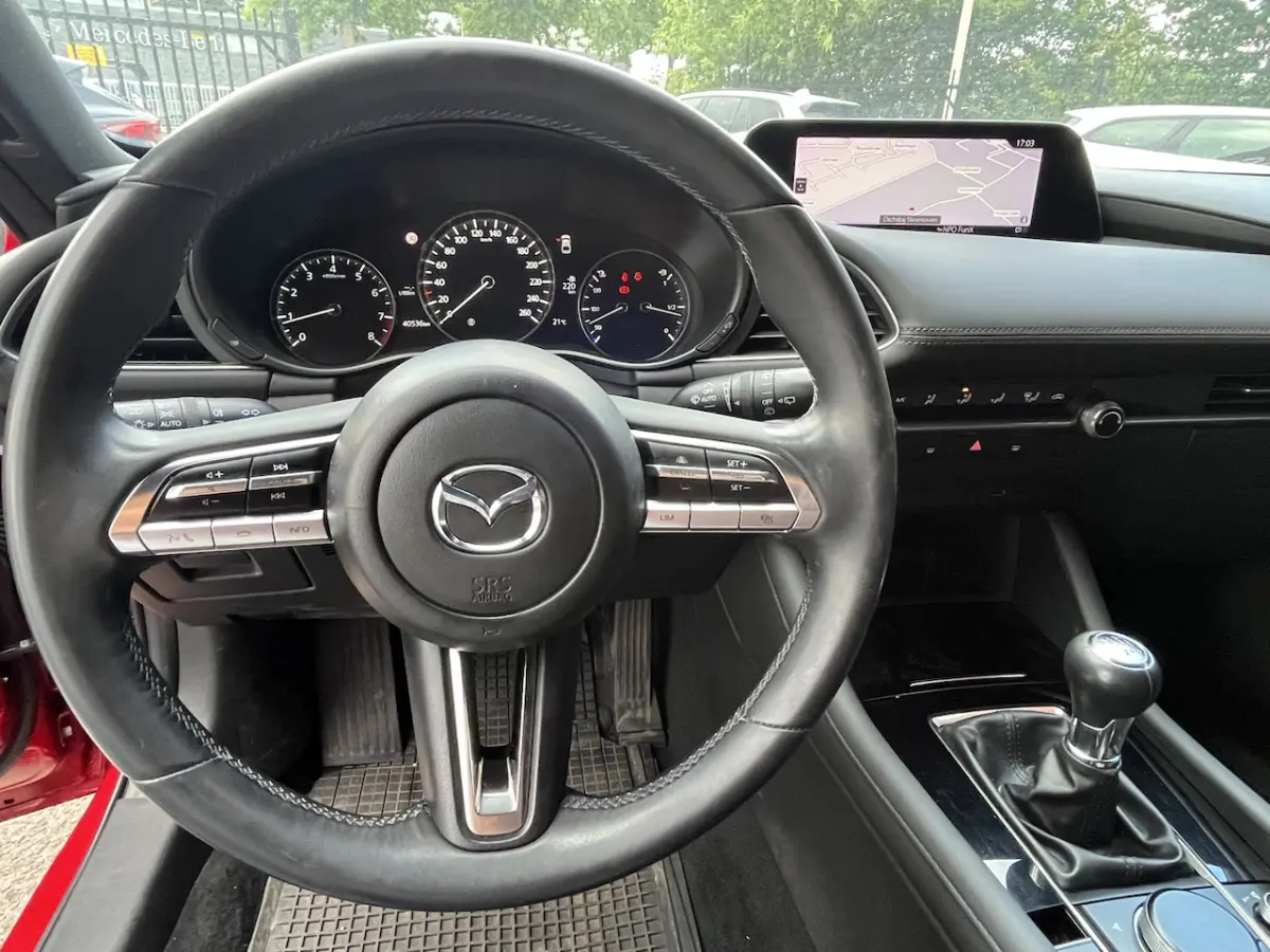 3 2.0 SkyActiv-G 120 TS+ // NAVI // PDC // ADAPTIVE CRUISE // BLIND SPOT MONITOR //