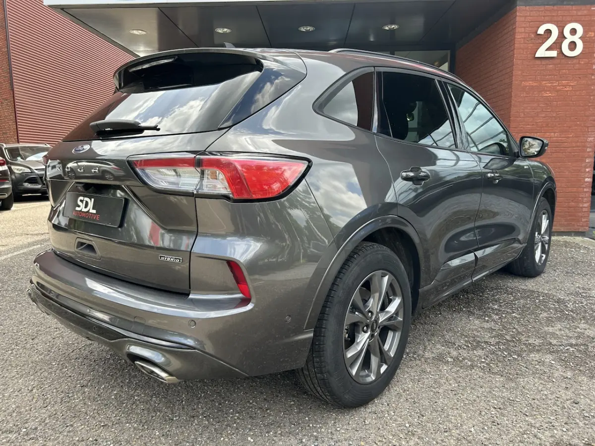 2.5 PHEV ST-Line // LED // ADAPTIVE CRUISE // KEYLESS // CAMERA // NAVI + CARPLAY // DODEH
