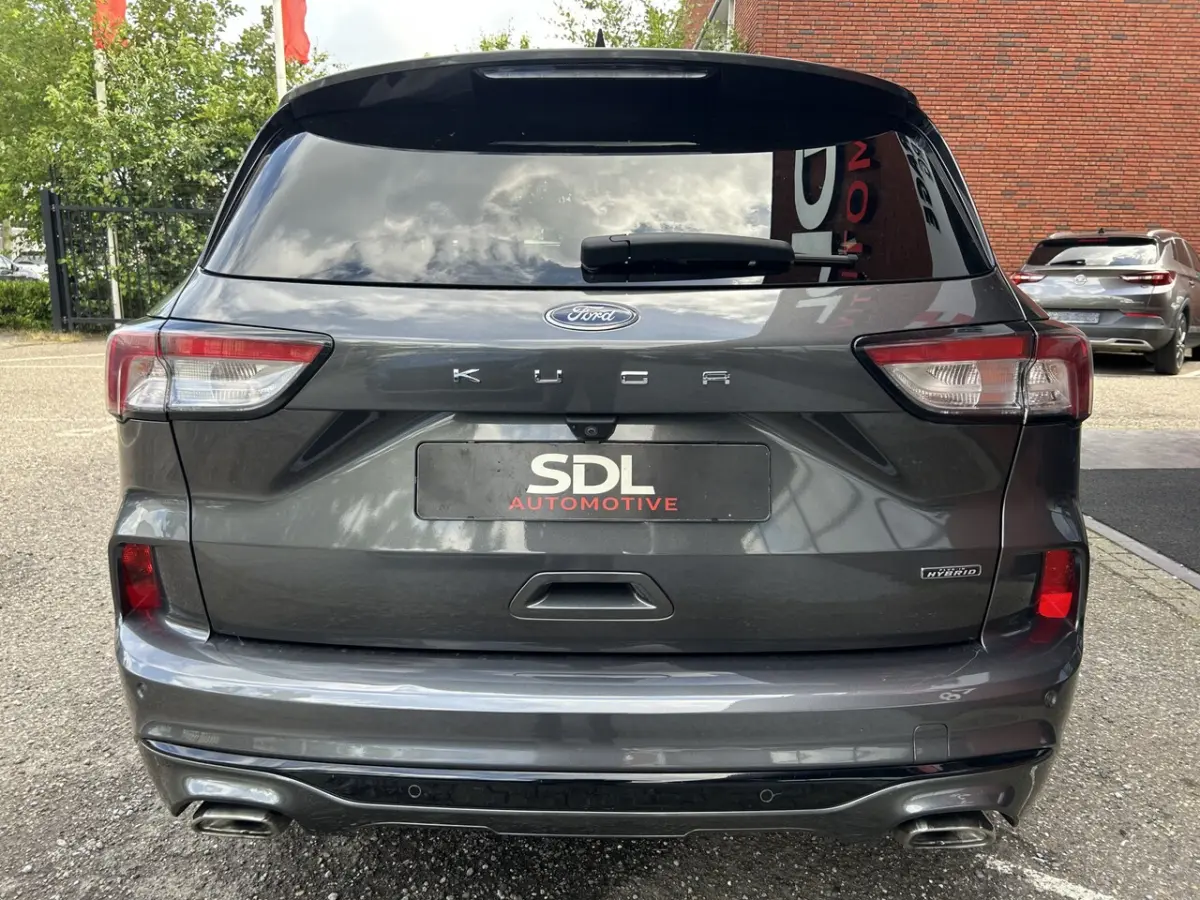 2.5 PHEV ST-Line // LED // ADAPTIVE CRUISE // KEYLESS // CAMERA // NAVI + CARPLAY // DODEH