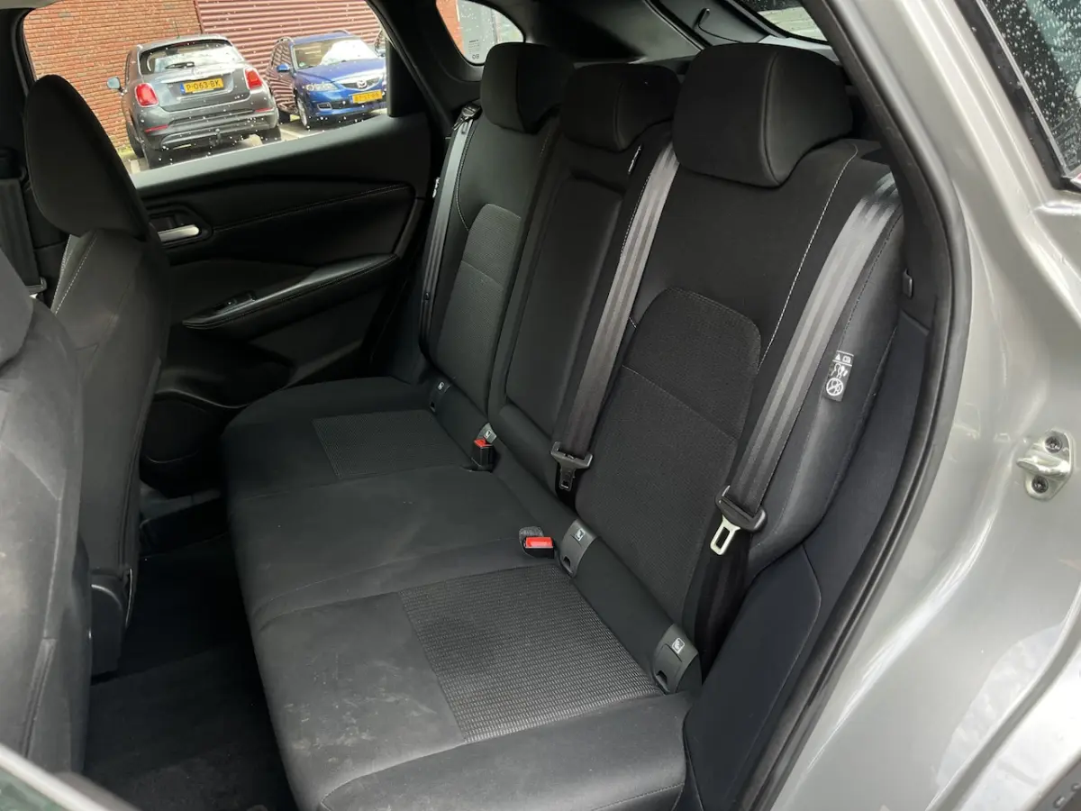 1.3 MHEV Xtronic Acenta // ADAPT. CRUISE // DODEHOEK // KEYLESS // CAMERA+SENSOREN // APPL