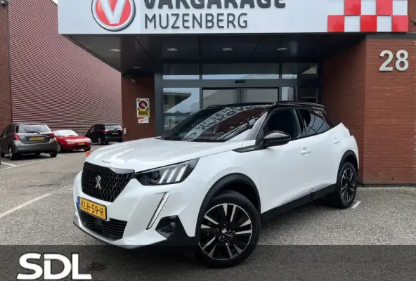 1.2 PureTech GT Pack D.RIEM VERVANGEN // LEDER-ALCANTARA // DODEHOEK // ADAPT. CRUISE // C