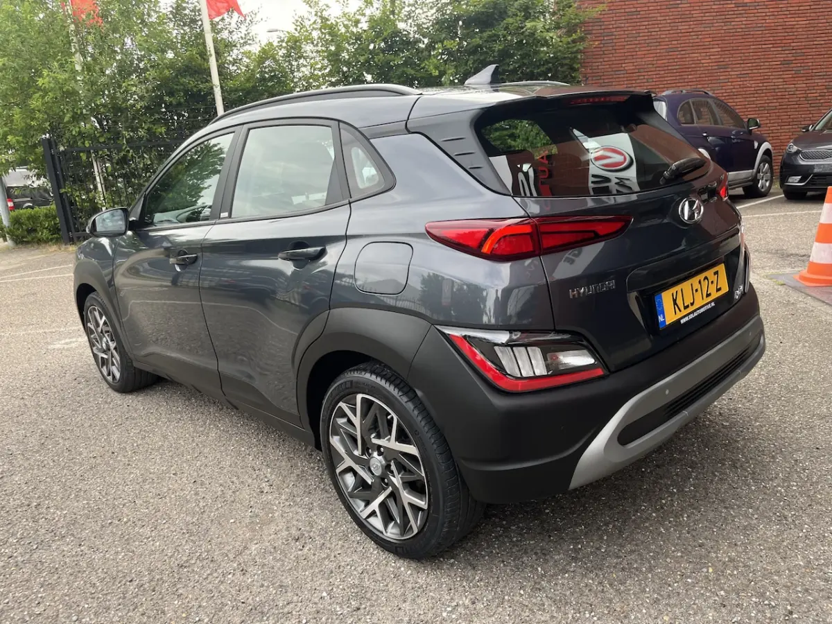 1.6 GDI HEV Fashion // KEYLESS // KRELL AUDIO // CAMERA+SENSOREN // STUUR+STOELVERWARMING