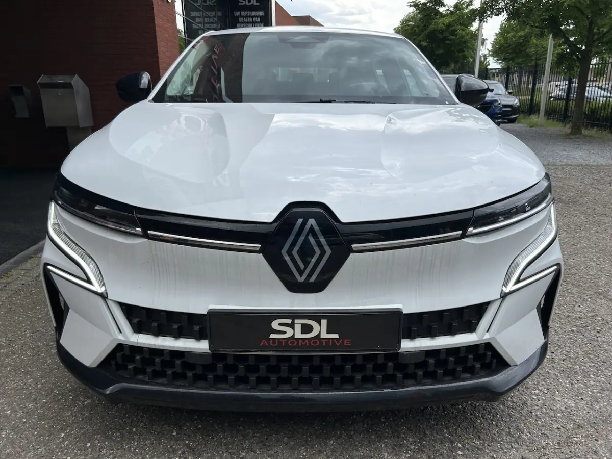 EV40 Boost Charge Equilibre 94% SOH // FULL LED // STOEL + STUURWIELVERWARMING // CLIMA //