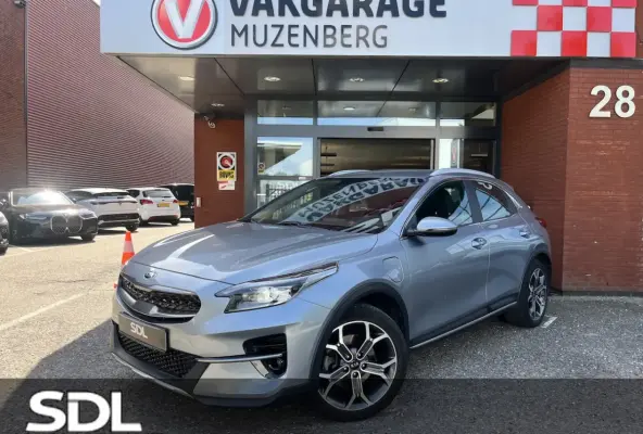 1.6 GDi PHEV DynamicPlusLine // KEYLESS // HALF LEDER // CAMERA+SENSOREN // STUUR+STOELVER