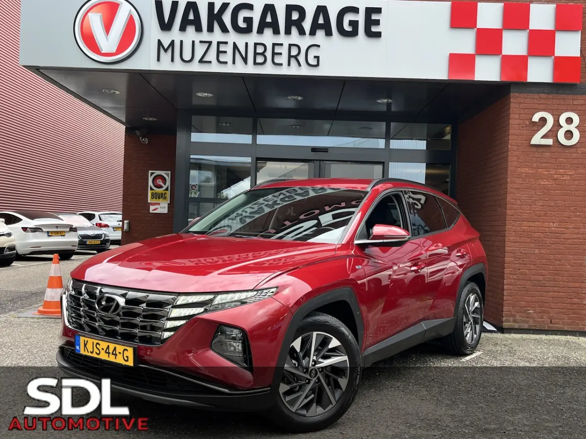 1.6 T-GDI MHEV i-Motion // LED // NAVI + CARPLAY // CAMERA // LEDER // ELEK. STOEL // PDC