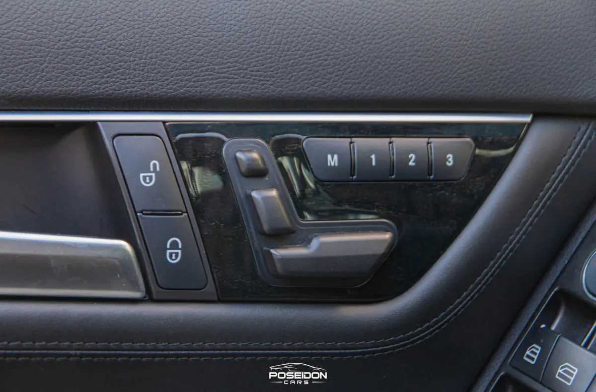 AMG C63 FACELIFT | SCHUIFDAK | HARMAN/KARDON | LEER | A.CAMERA | MEMORY | DODEHOEK | BOMVO