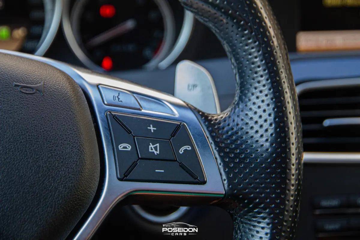 AMG C63 FACELIFT | SCHUIFDAK | HARMAN/KARDON | LEER | A.CAMERA | MEMORY | DODEHOEK | BOMVO