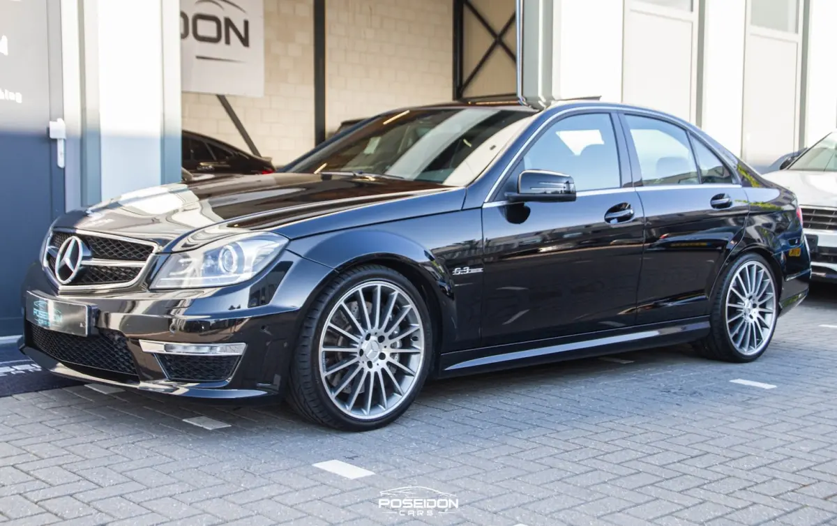AMG C63 FACELIFT | SCHUIFDAK | HARMAN/KARDON | LEER | A.CAMERA | MEMORY | DODEHOEK | BOMVO