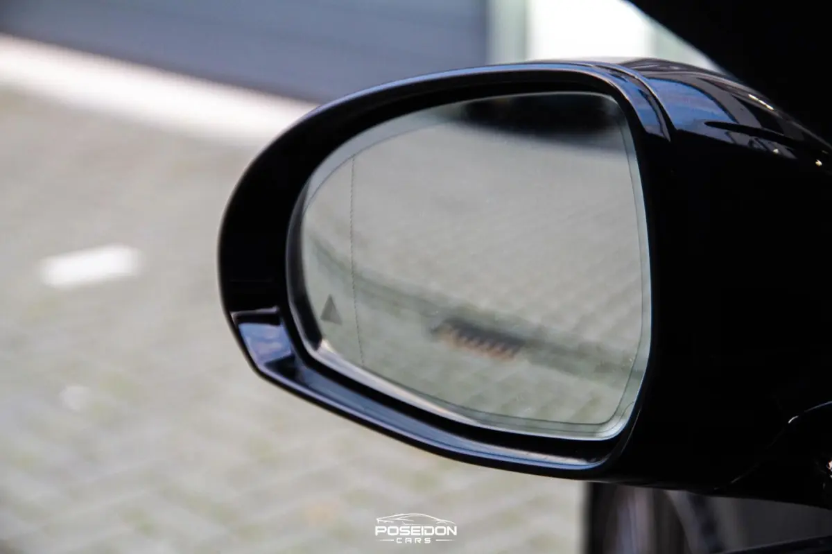 300 e 4MATIC AMG | ORIG NL | BTW | PANO | NIGHT | HEAD-UP | 4-WIELBESTURING | MEMORY | STO