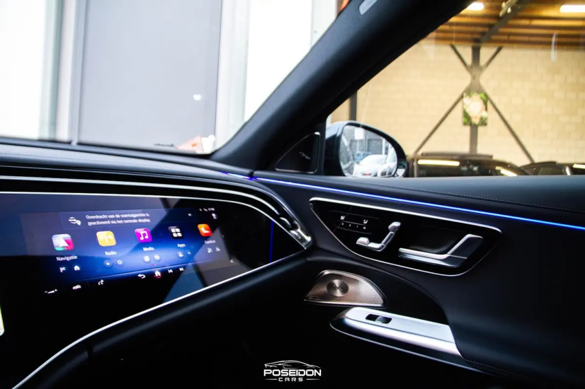 300 e 4MATIC AMG | ORIG NL | BTW | PANO | NIGHT | HEAD-UP | 4-WIELBESTURING | MEMORY | STO