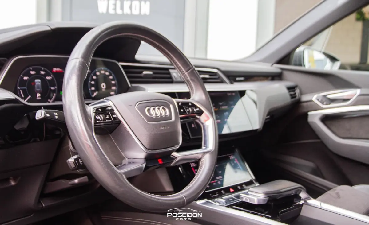 50 quattro Launch edition Black 71 kWh PANO | LINE ASSIST | A.CAMERA | NAP