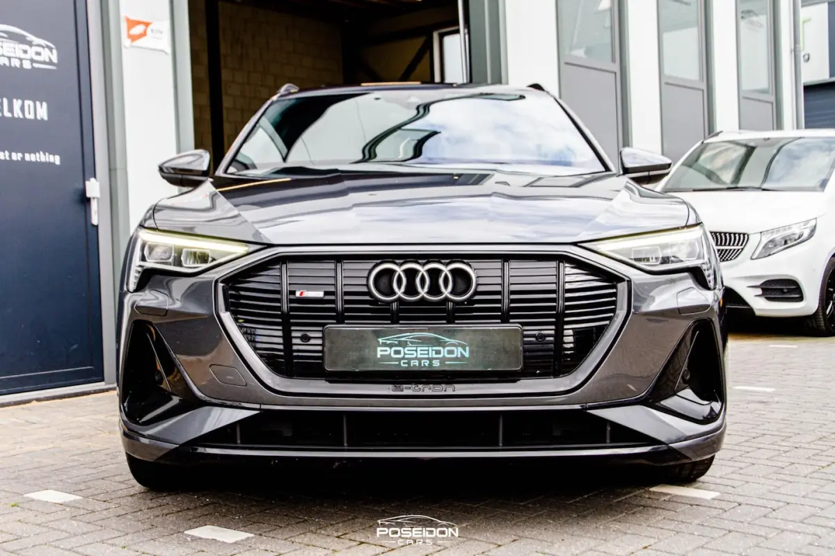 50 quattro Launch edition Black 71 kWh PANO | LINE ASSIST | A.CAMERA | NAP