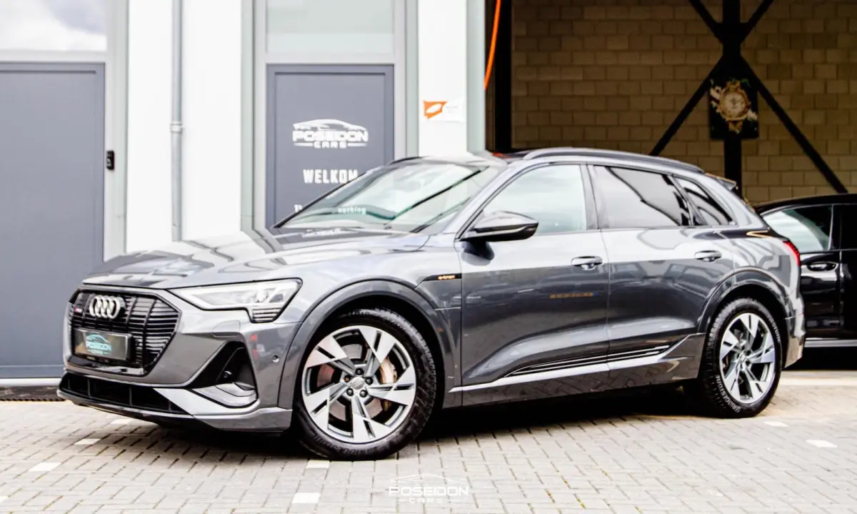 50 quattro Launch edition Black 71 kWh PANO | LINE ASSIST | A.CAMERA | NAP