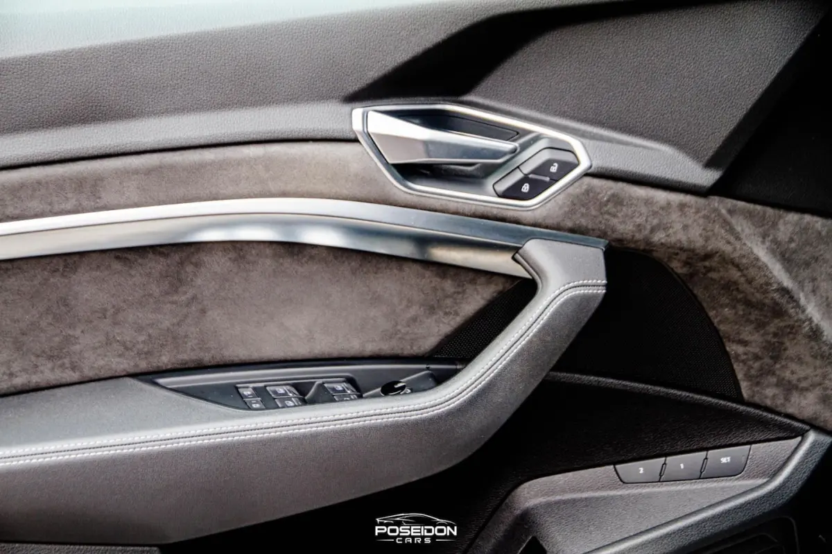 50 quattro Launch edition Black 71 kWh PANO | LINE ASSIST | A.CAMERA | NAP