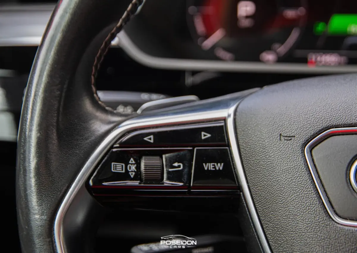 50 quattro Launch edition Black 71 kWh PANO | LINE ASSIST | A.CAMERA | NAP