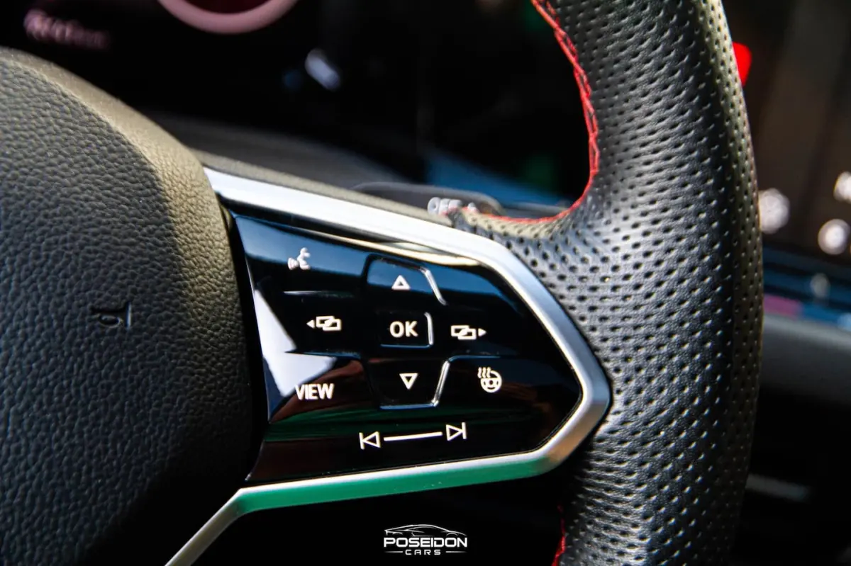 2.0 TSI GTI CLUBSPORT 45 EDITION| AKRAPOVIC | PANORAMADAK | HEAD-UP | KEYLESS | HARMAN-KAR