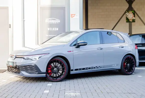 2.0 TSI GTI CLUBSPORT 45 EDITION| AKRAPOVIC | PANORAMADAK | HEAD-UP | KEYLESS | HARMAN-KAR
