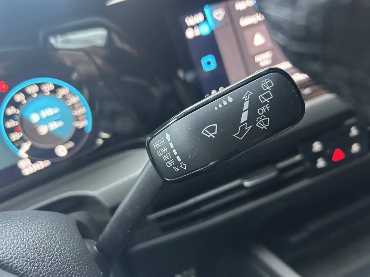 1.4 eHybrid GTE // FULL LED // VIRTUAL COCKPIT // STUUR+STOELVERWARMING // PDC V+A // NAVI