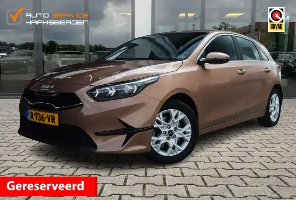 Ceed 1.0 T-GDi DynamicLine | Camera | DAB | Carplay |