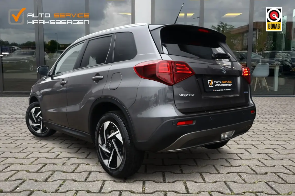 1.4 Boosterjet Style Smart Hybrid | Pano | Camera | ACC | Fabrieksgarantie |
