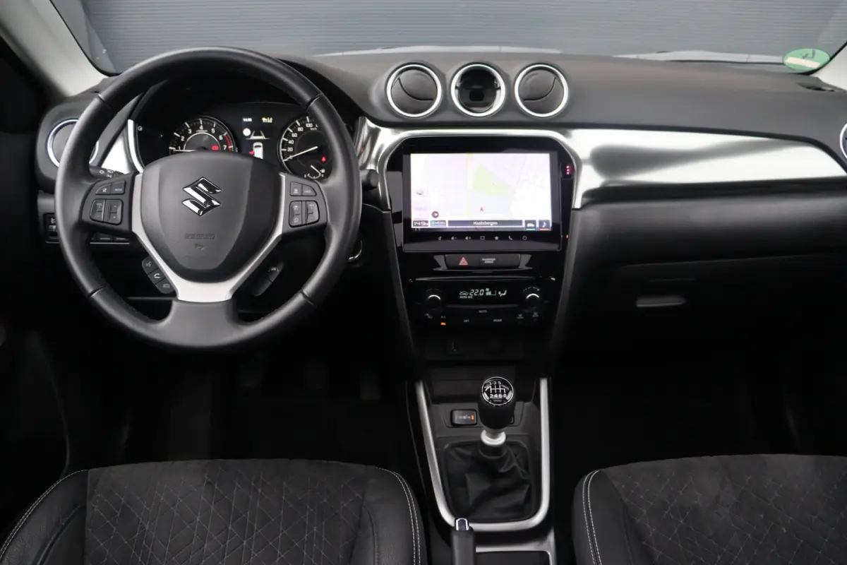1.4 Boosterjet Style Smart Hybrid | Pano | Camera | ACC | Fabrieksgarantie |