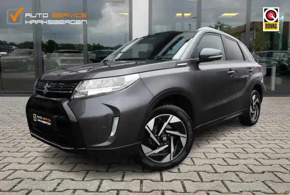 1.4 Boosterjet Style Smart Hybrid | Pano | Camera | ACC | Fabrieksgarantie |