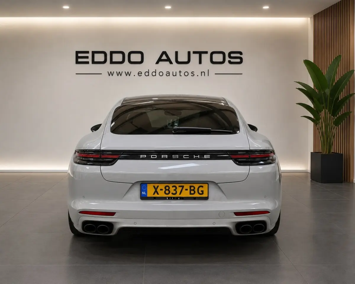 2.9 4 E-Hybrid Pano Luxe