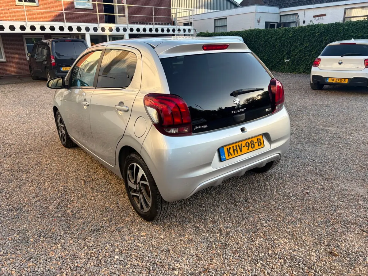 1.0 e-VTi Active Airco 5 deurs Automaat Nw APK